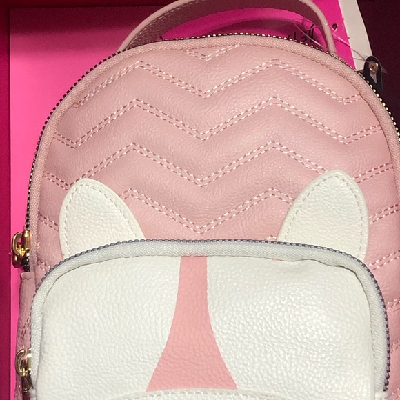 🛍🛍SOLD Betsey Johnson frenchie backpack - Picture 3 of 7